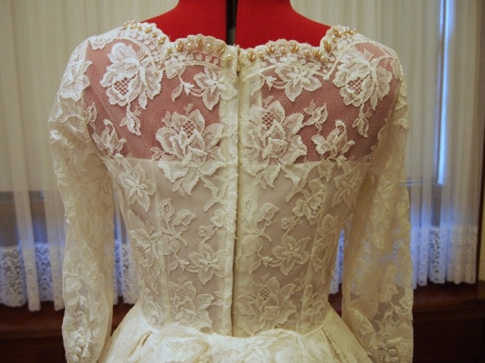 Juliet vintage wedding dress