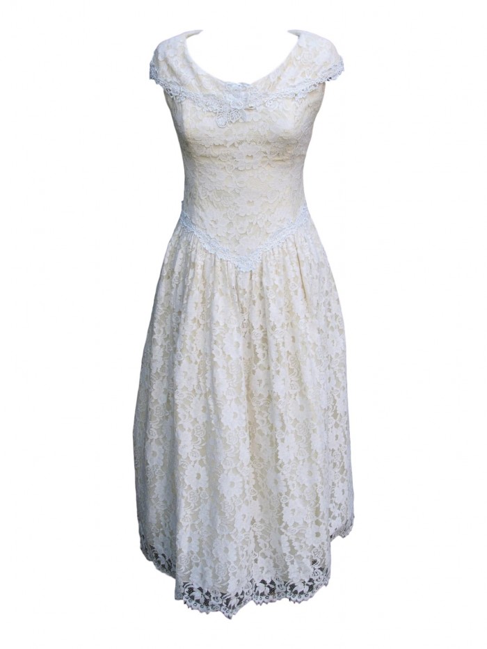 sarah vintage wedding dress