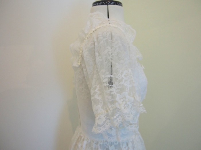 betty vintage wedding dress