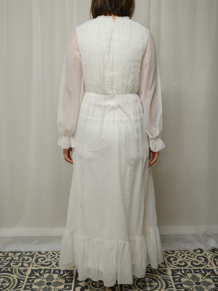 Anastasia Vintage Wedding Dress 2